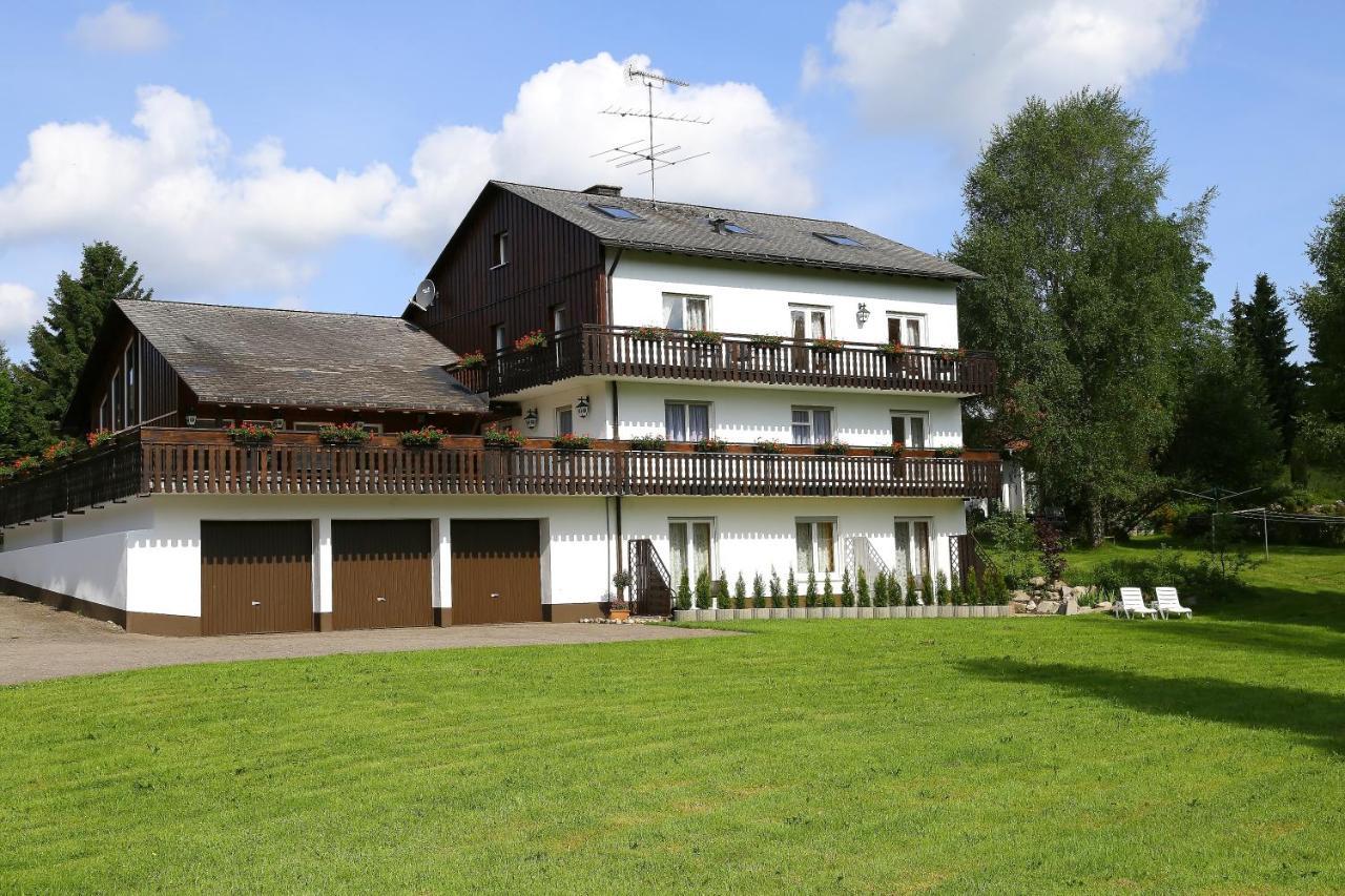 Landhotel Garni Schweizerhaus Schoenwald im Schwarzwald Exterior photo