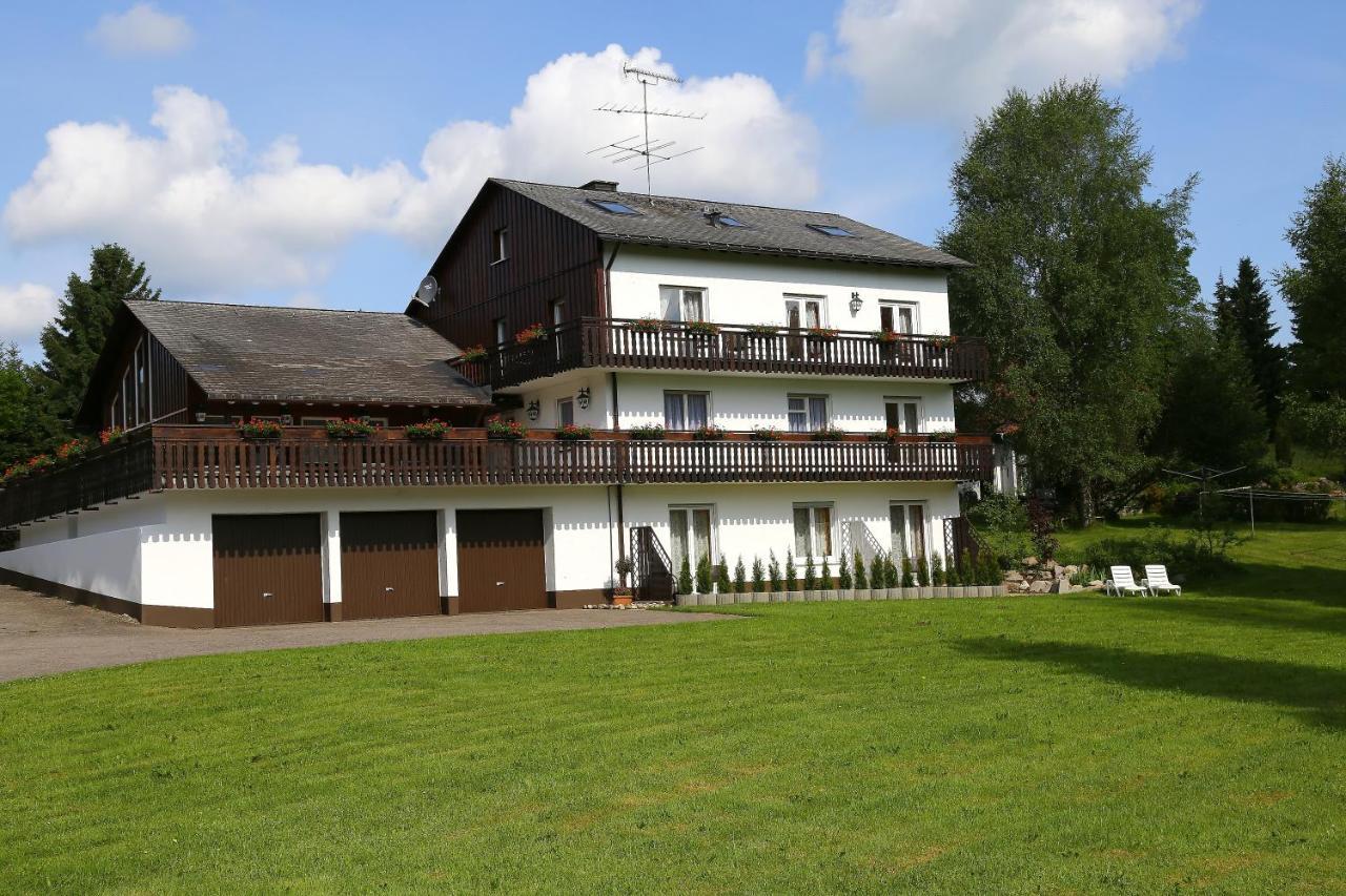Landhotel Garni Schweizerhaus Schoenwald im Schwarzwald Exterior photo