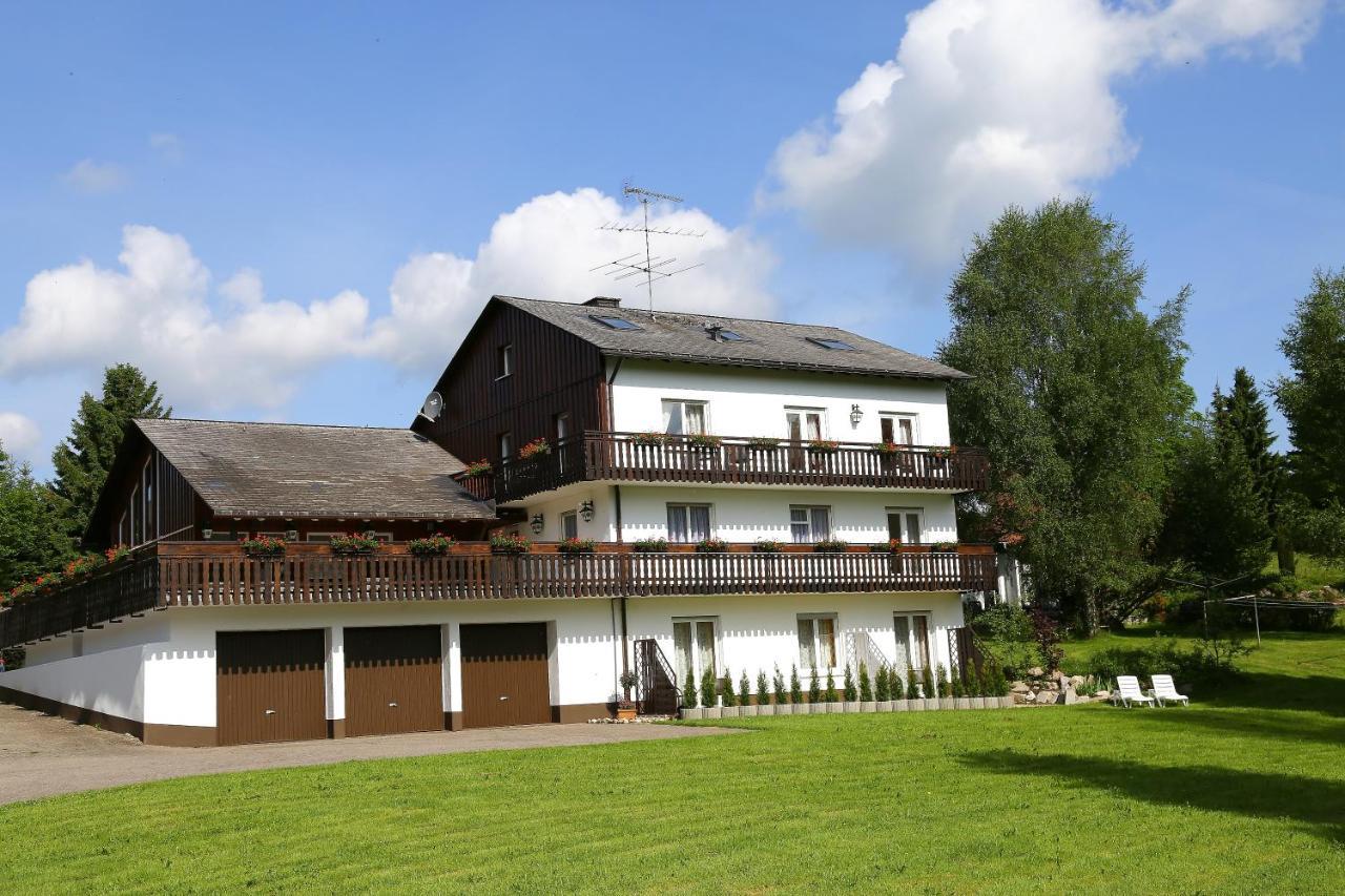Landhotel Garni Schweizerhaus Schoenwald im Schwarzwald Exterior photo
